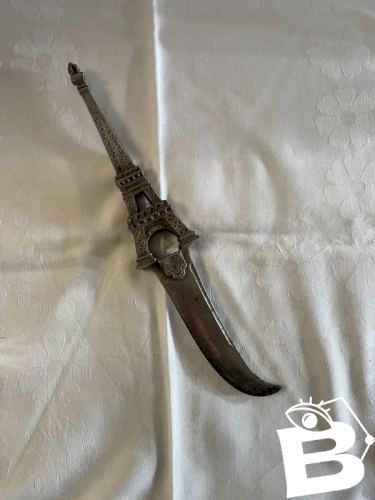 Coupe papier Tour Eiffel