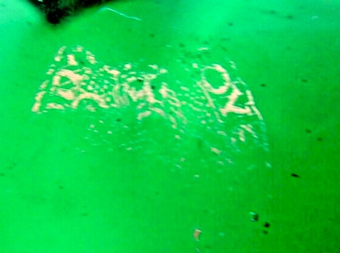 Coupe signée Legras, Montjoye, Verre vert Dégagé à l'Acide, chêne et glands Or