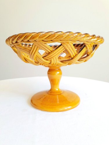 Coupe tressée sur pied en céramique