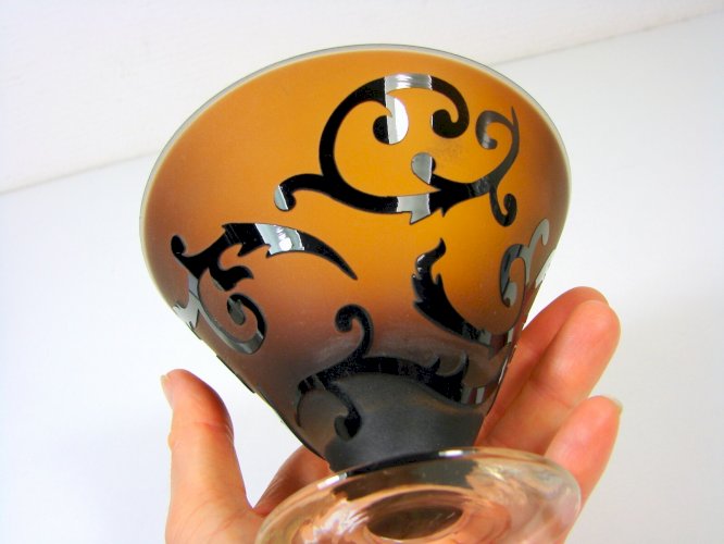 Coupe Verre sur Piédouche à Décor Dégagé à l'Acide pas Signée TBE