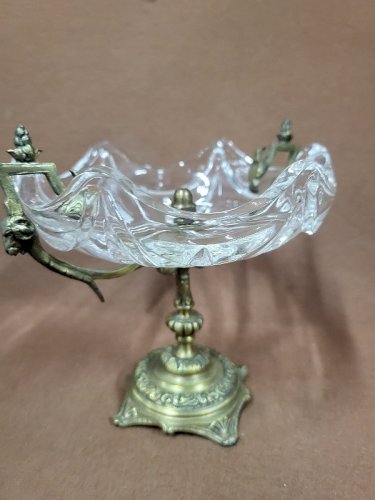 COUPE VIDE POCHE EN BRONZE ET VERRE TETE DE BELIER