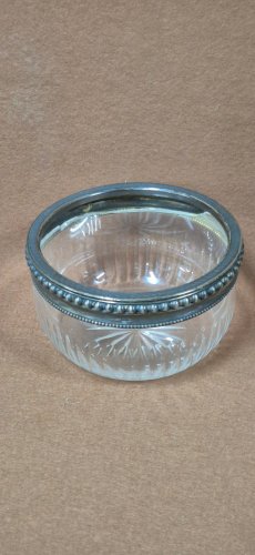 COUPE VIDE POCHE EN VERRE ET BORDS EN ARGENT POINCON MINERVE