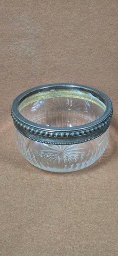COUPE VIDE POCHE EN VERRE ET BORDS EN ARGENT POINCON MINERVE