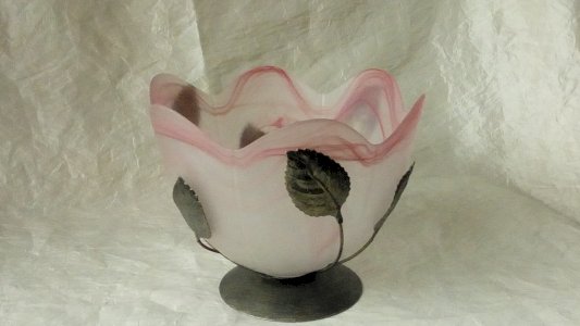 EMPTY GLASS PRESS-MOLDED ASHTRAY METAL FRAME ART DECO STYLE