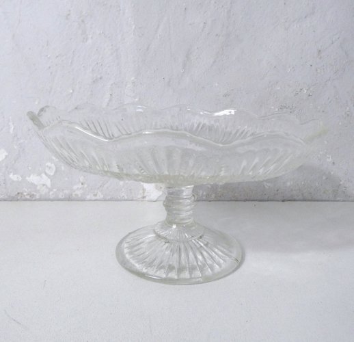 Coupelle ancienne en verre pressé – Belle Époque – 17 cm