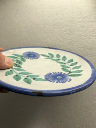 coupelle assiette à identifier  R . Uveygnard ? Avignon céramique années 60 