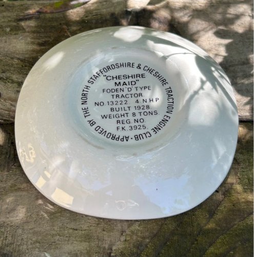 Coupelle / cendrier vintage en porcelaine