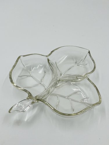 Coupelle feuille en verre vintage