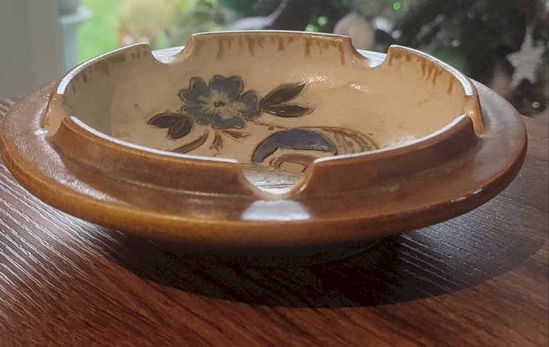 Coupelle signée Antoine Dubois céramique montoise années 30–40