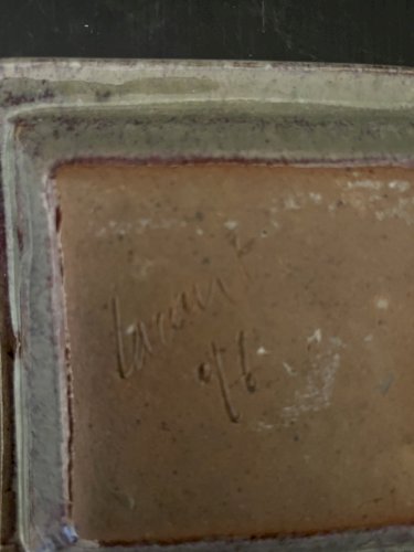 Coupelle Vide-poche vert rouge Grès Signée A Identifier  Céramique artisanat