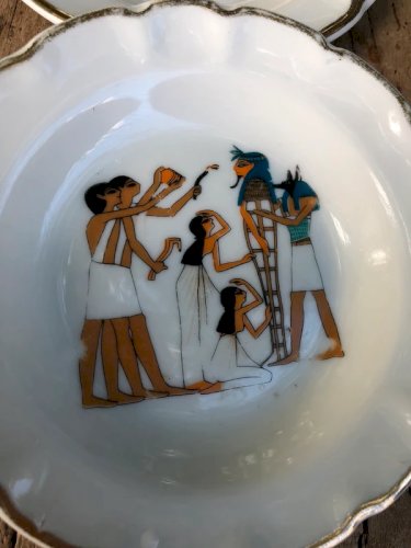 Coupelles en porcelaine de Limoges motifs Égyptiens