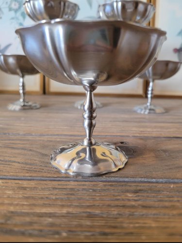Coupes à glace en inox vintage années 70-80, forme de fleur
