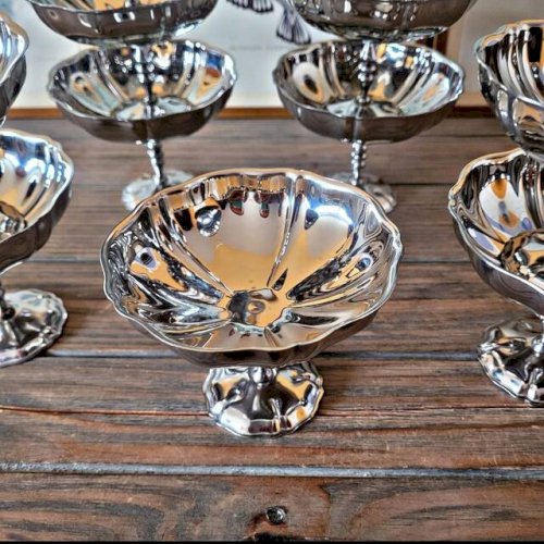 Coupes à glaces hautes vintage en inox, forme de fleur (lot de 12)