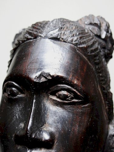 Couple de bustes Malgaches bois exotique foncé sculpté artisanat années 40-70