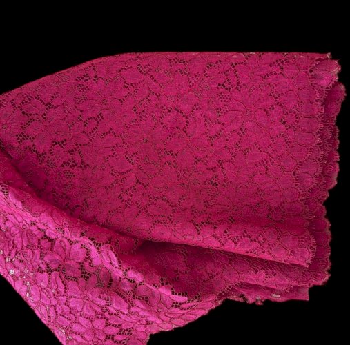 Coupon dentelle de calais rouge Neuf 4,26 m vintage vers 1950 Maison Darquer