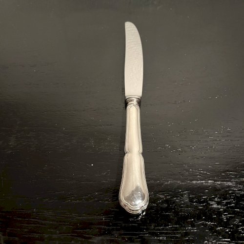 Couteaux en métal argenté