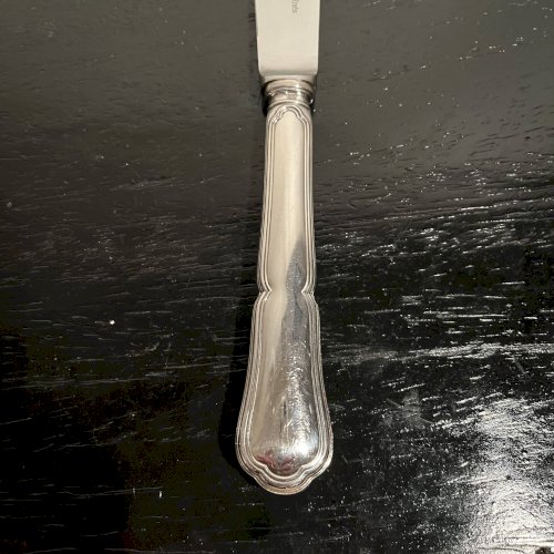 Couteaux en métal argenté