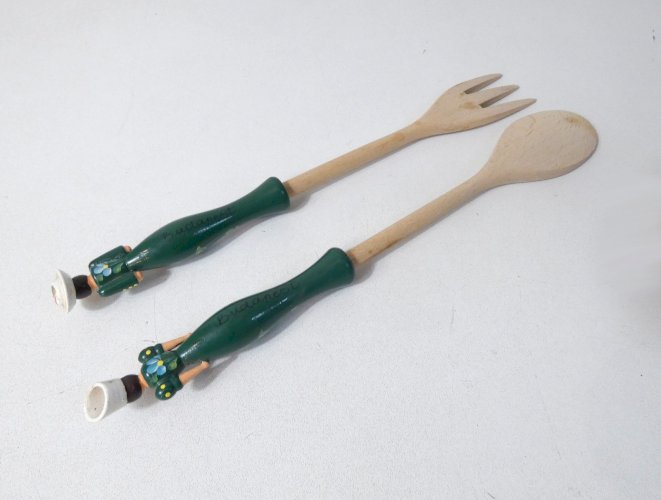 couverts à salade vintage en bois tourné peint main folk art artisanal