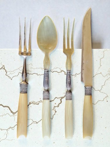 Couverts Gigot / Salade en bakélite