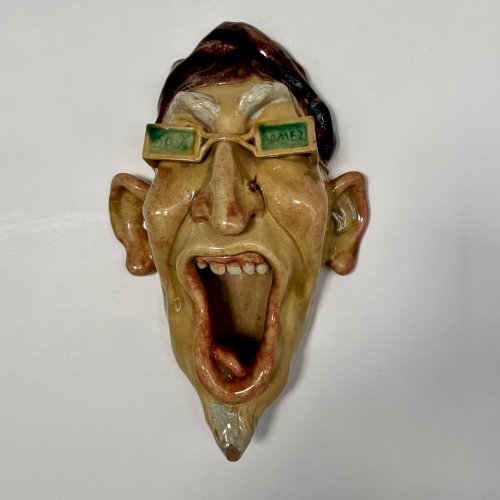 Crachoir figuratif par Rafael Bordalo Pinheiro (1846-1905) M3773