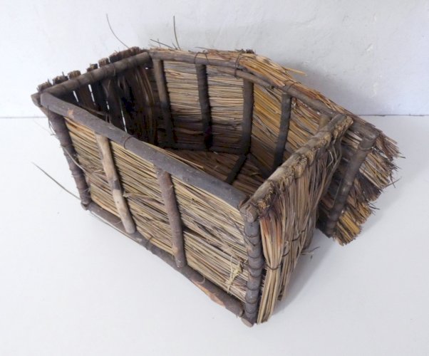 crèche Devineau – petite étable pour santons – Noël vintage