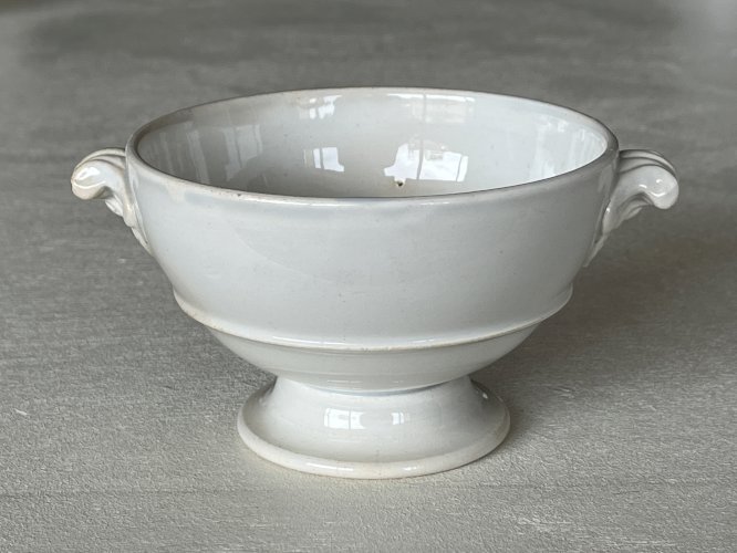 Creil et Montereau Bol à bouillon blanc avec couvercle, style vintage français France