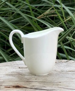 Crémier blanc en porcelaine Villeroy & Boch modèle Arco Weiss