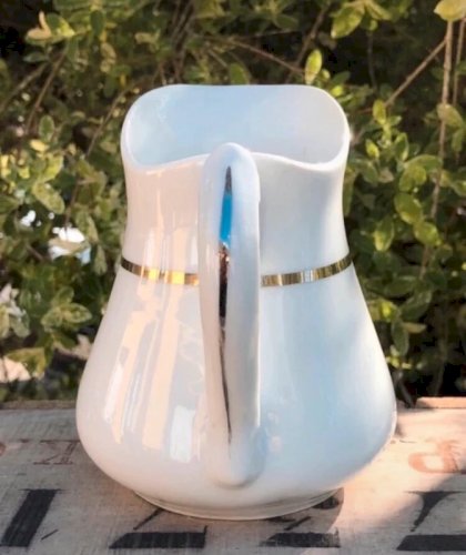 Crémier rétro vintage blanc liseré argenté en porcelaine CH-R