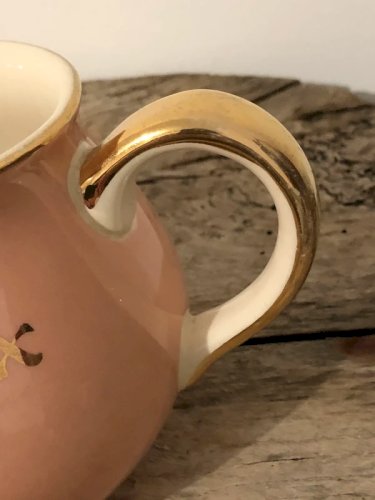 Crémier rose et doré Villeroy & Boch