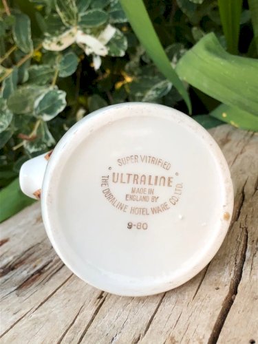 Crémier vintage Anglais en porcelaine