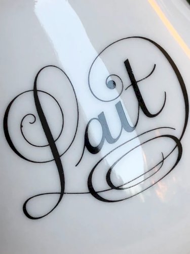 Crémier vintage en porcelaine d Auteuil modèle Bistrot Orange