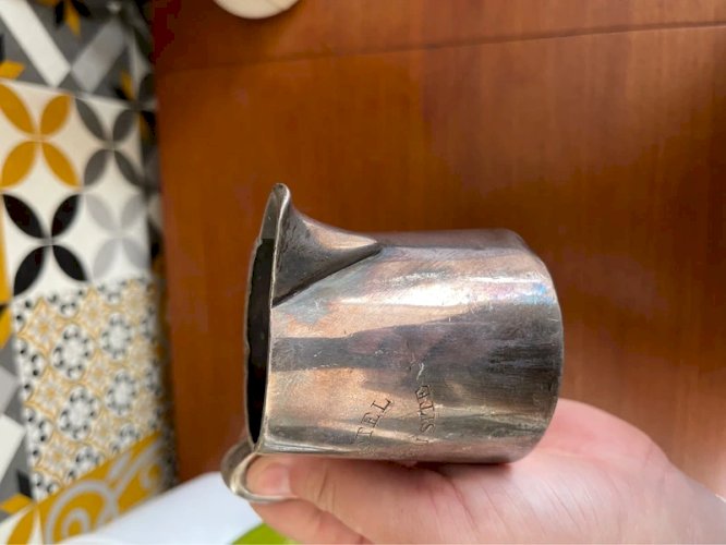 Crémière ou pot à lait Ercuis hôtel beau site