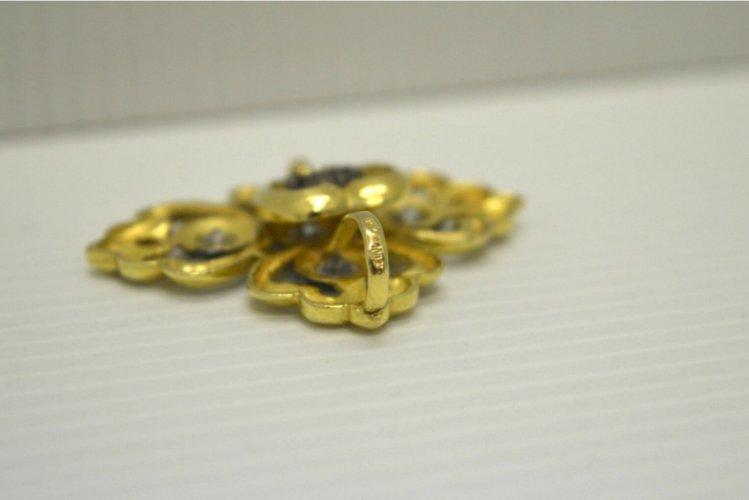 - CROIX REGIONALE ARGENT VERMEIL ET BRILLANTS MINERVE CROIX NORMANDE ST ESPRIT D