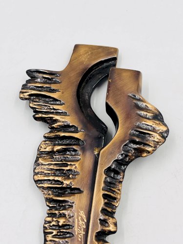 Crucifix en bronze brutaliste