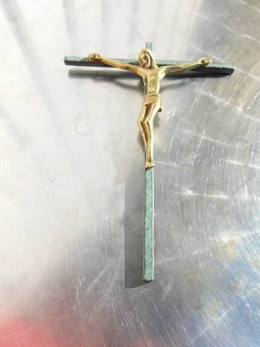 CRUCIFIX EN BRONZE ET CROIX VERTE N°1