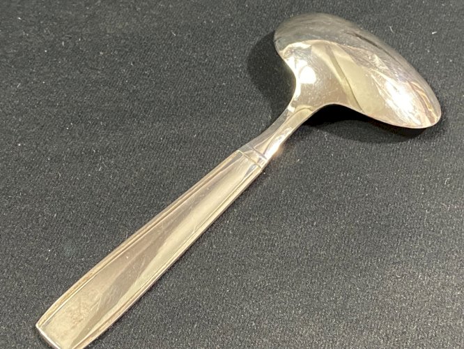 Cuillère à bouillie à sauce en métal argenté signé Christofle design Vintage