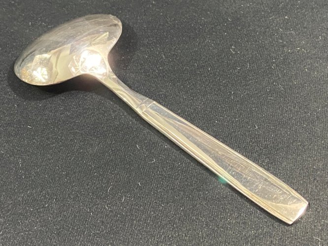 Cuillère à bouillie à sauce en métal argenté signé Christofle design Vintage