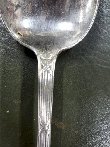 CUILLERE A RAGOUT CHRISTOFLE RUBANS CLOCHETTES EN METAL ARGENTE