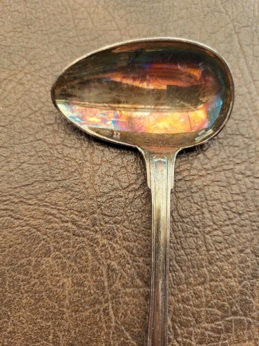 CUILLERE DE BEBE CHRISTOFLE EN METAL ARGENTE MODELE COQUILLE