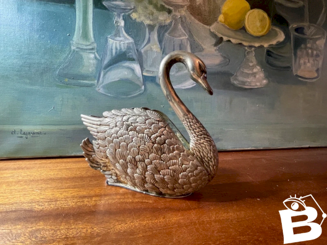 Cygne en métal argenté porte serviettes vintage