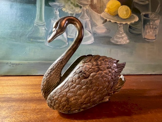 Cygne en métal argenté porte serviettes vintage