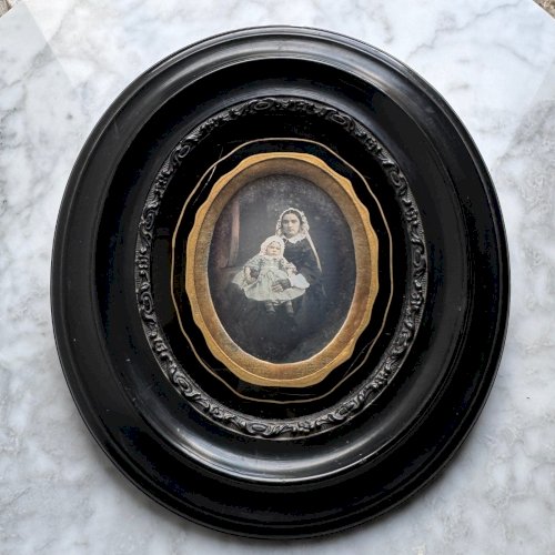 Daguerréotype ambrotype en couleur d'une femme et son enfant XIXe A5722
