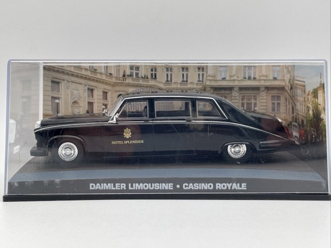 Daimler Limousine Casino Royal James Bond 1/43