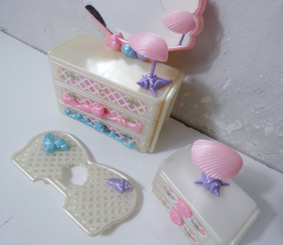 Dame Boucleline meubles de la chambre coiffeuse vintage