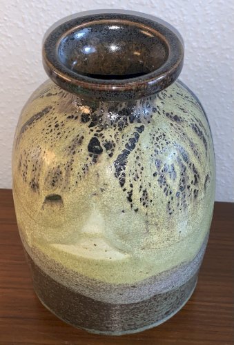 Daniel de Montmollin à Taizé remarquable vase en grès
