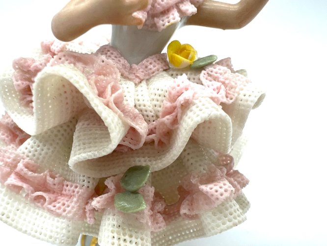 Danseuse porcelaine Dresden Sandizell figurine dentelle lace Germany 9 cm