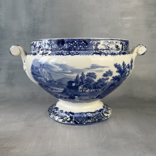 David Johnston et Jules Vieillard & Cie Bordeaux bas de soupière décor bleu XIXe