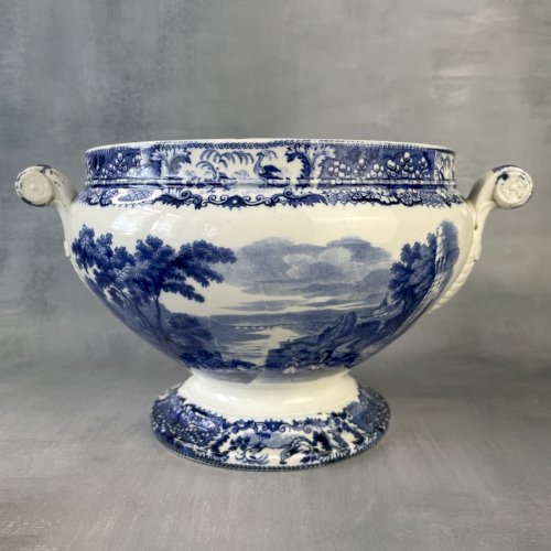 David Johnston et Jules Vieillard & Cie Bordeaux bas de soupière décor bleu XIXe