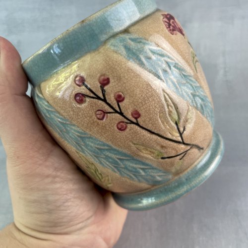 DE BRUYN FIVES LILLE ancien cache pot barbotine majolica décor floral en relief