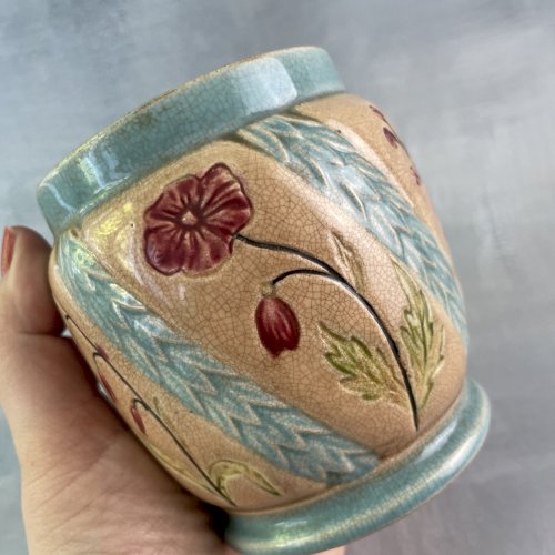 DE BRUYN FIVES LILLE ancien cache pot barbotine majolica décor floral en relief